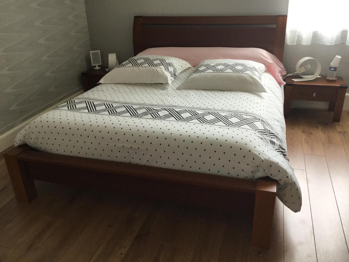 Chambre D'Hotes Ecureuil แซ็ง-ตาม็อง-มงทรง ภายนอก รูปภาพ