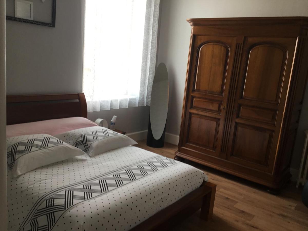 Chambre D'Hotes Ecureuil แซ็ง-ตาม็อง-มงทรง ภายนอก รูปภาพ